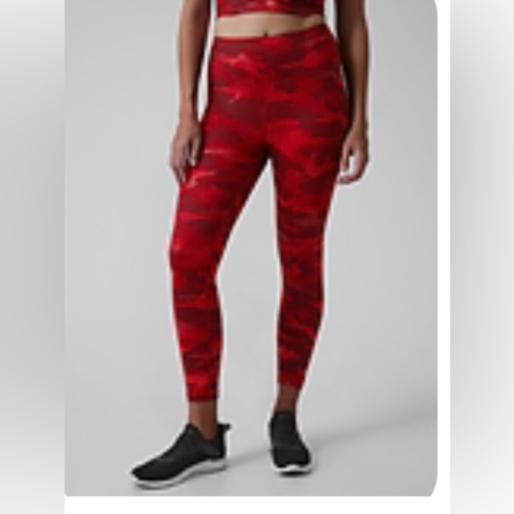 Athleta elation train printed tight 7/8 length